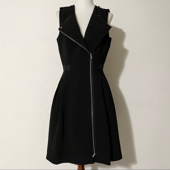 White House Black Market Dresses & Skirts - WHITE HOUSE BLACK MARKET Zipper Dress